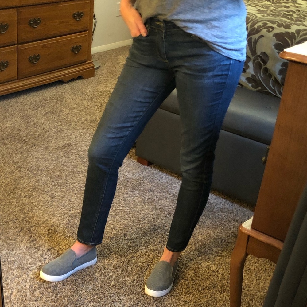 PAIGE Kylie Crop Jean